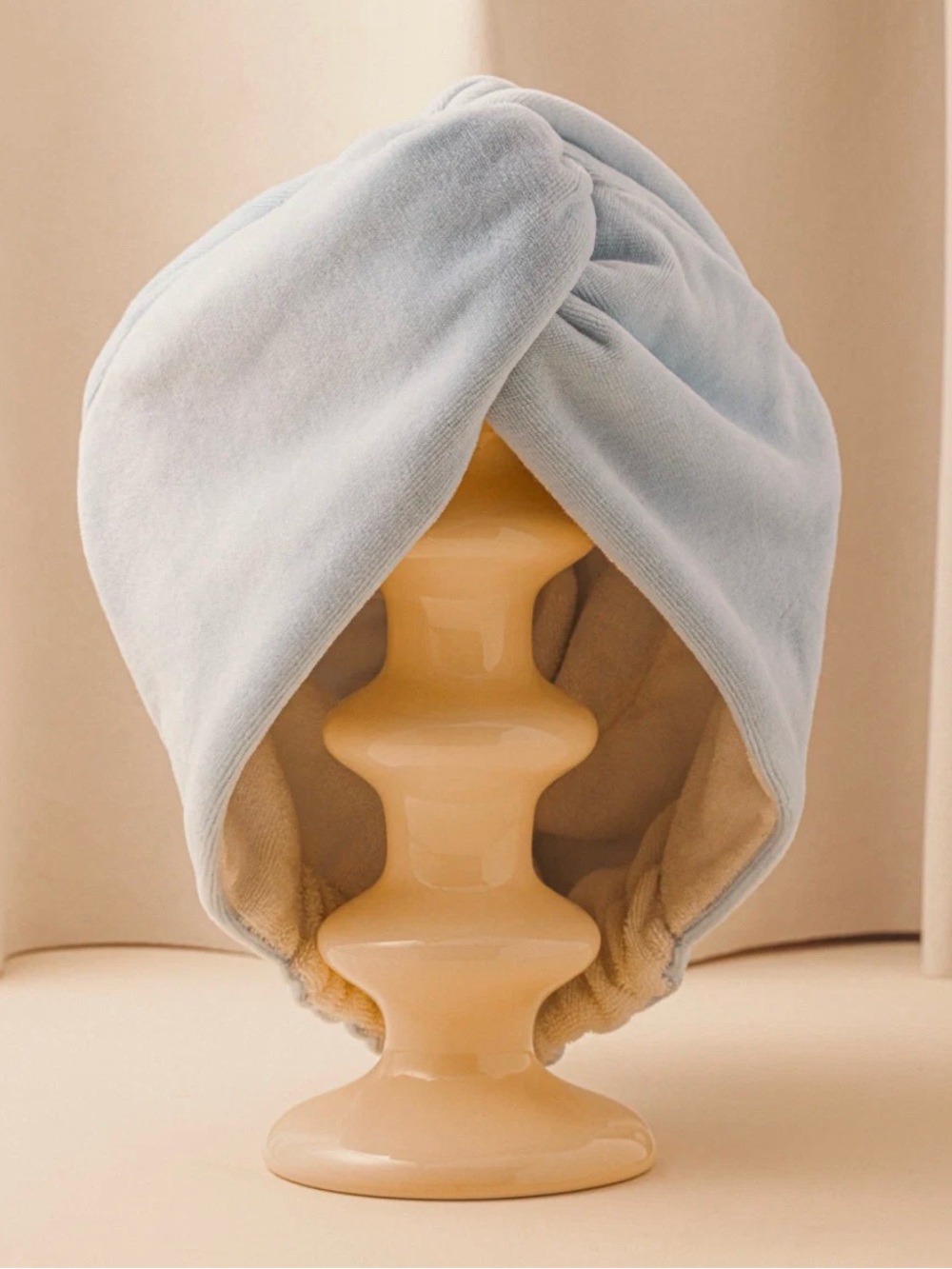 La bonne brosse towel turbon - sky blue - NWT
